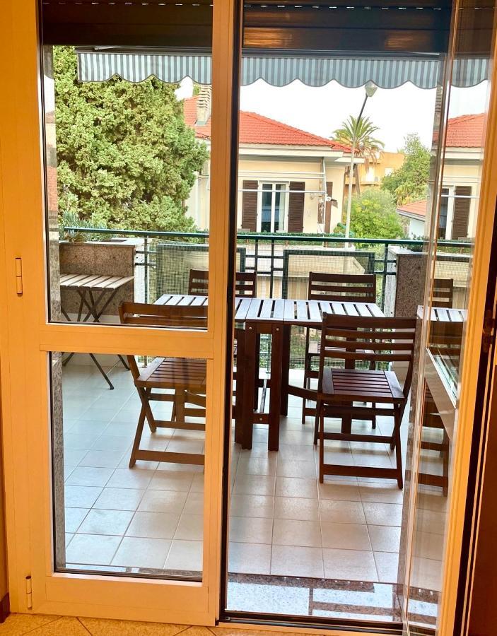 Ferienwohnung Casa Ginestra Mare Bordighera Exterior foto