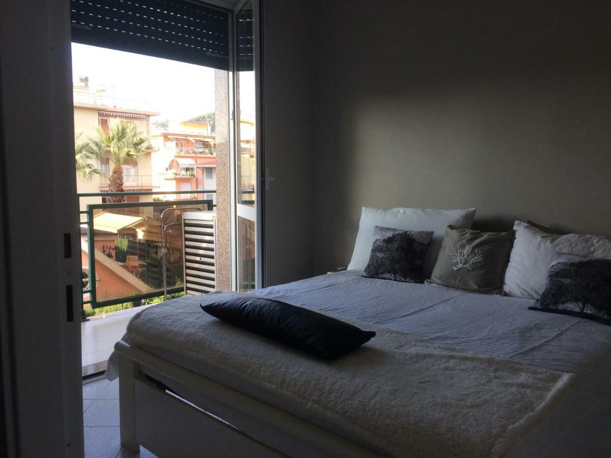 Ferienwohnung Casa Ginestra Mare Bordighera Exterior foto