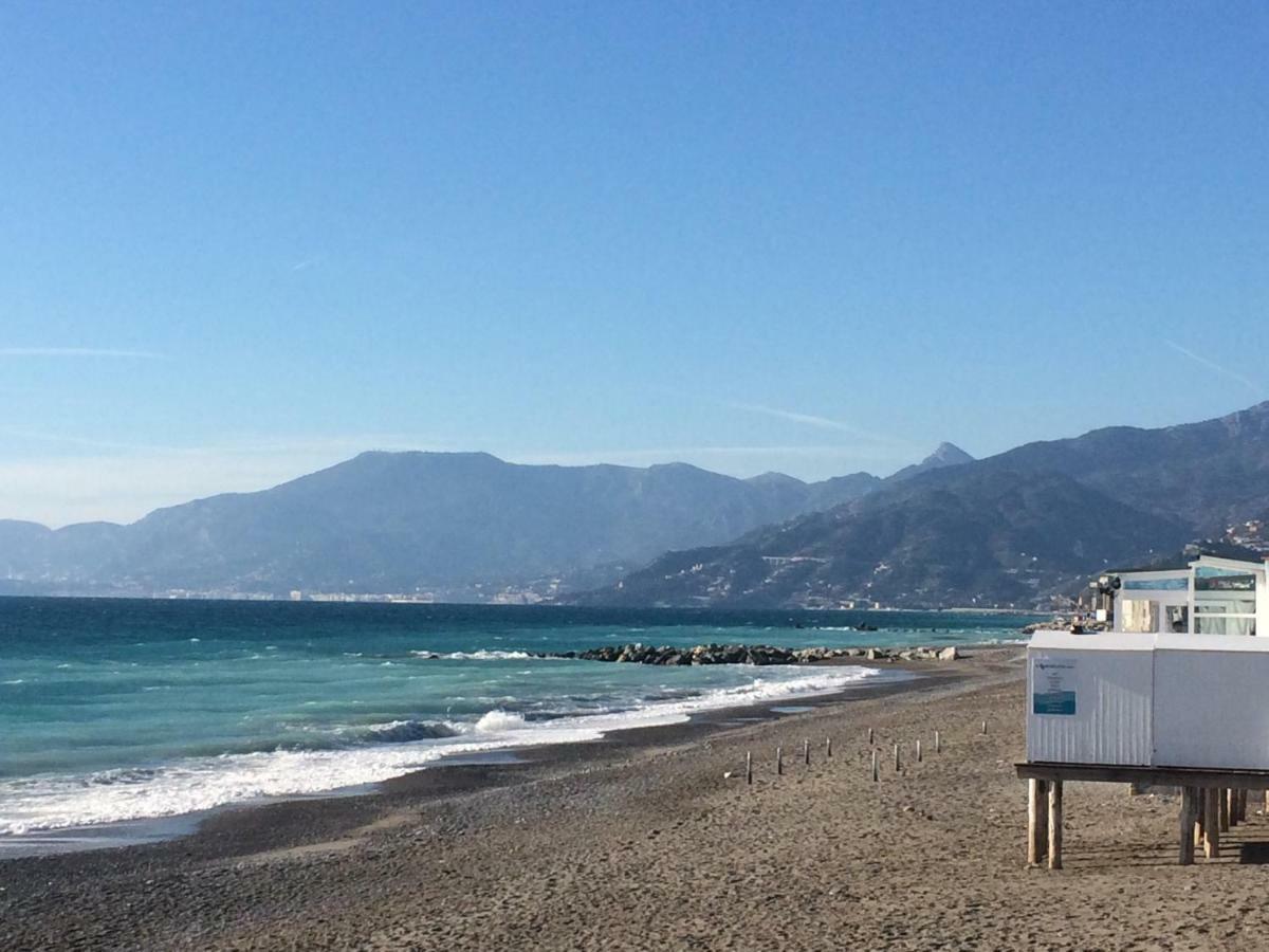 Ferienwohnung Casa Ginestra Mare Bordighera Exterior foto